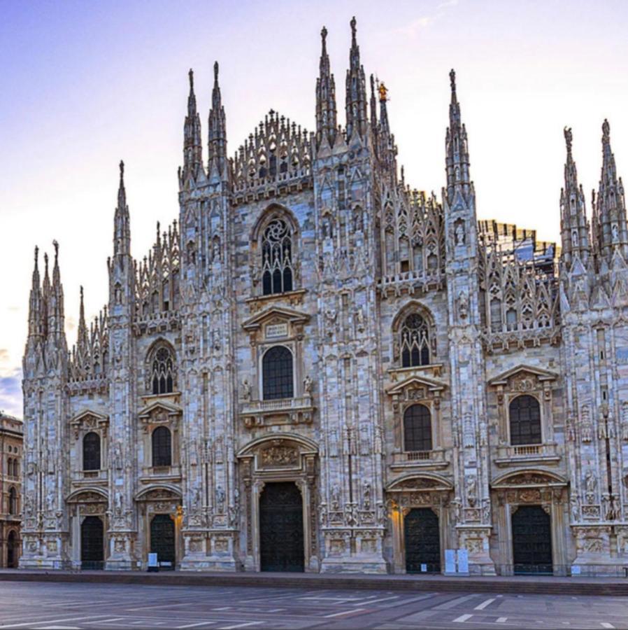 Hotel Catalani E Madrid Milan Bagian luar foto