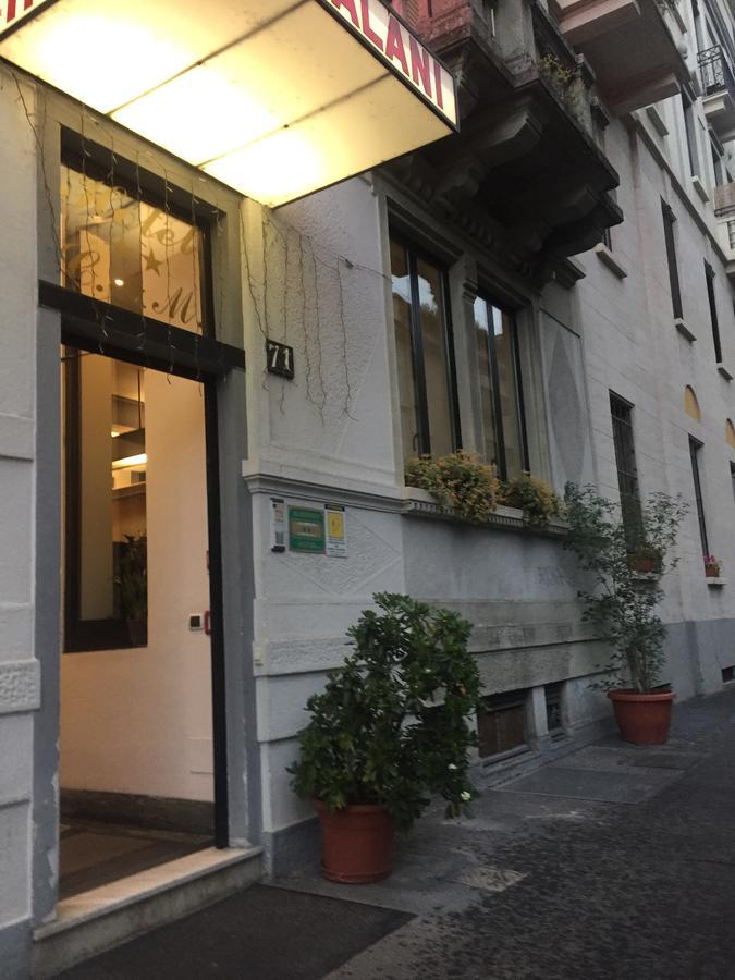 Hotel Catalani E Madrid Milan Bagian luar foto